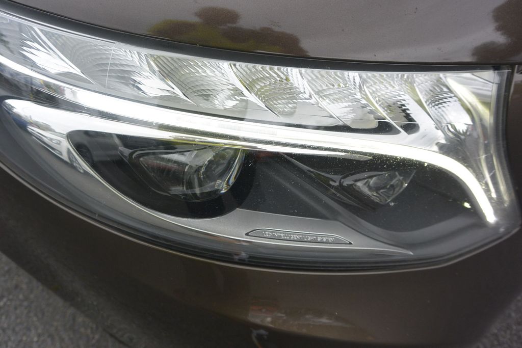 Mercedes-Benz V 250 2.2CDi AVANTGARDE 4Matic *XL*DPH*