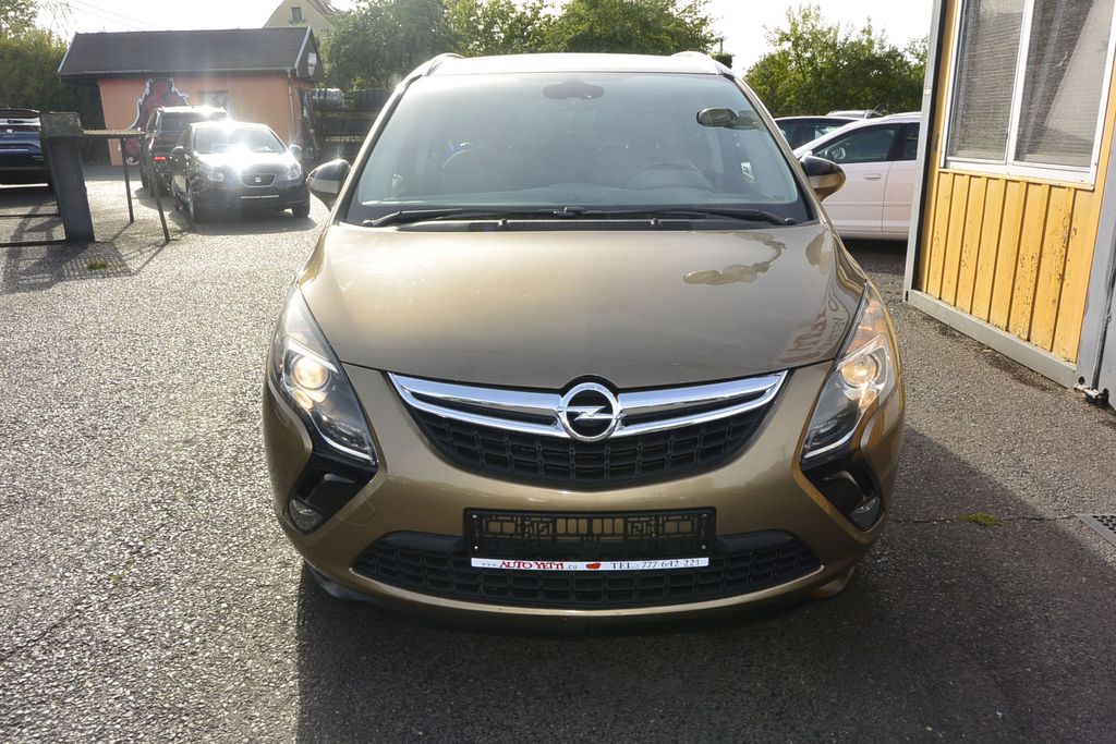 Opel Zafira 2.0CDTi * 7míst