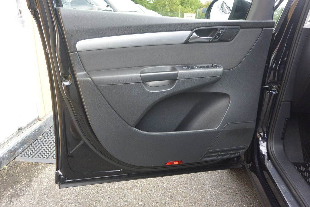 Volkswagen Sharan 2.0TDi