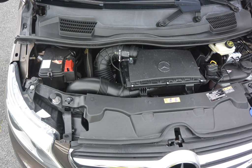 Mercedes-Benz V 250 2.2CDi AVANTGARDE 4Matic *XL*DPH*