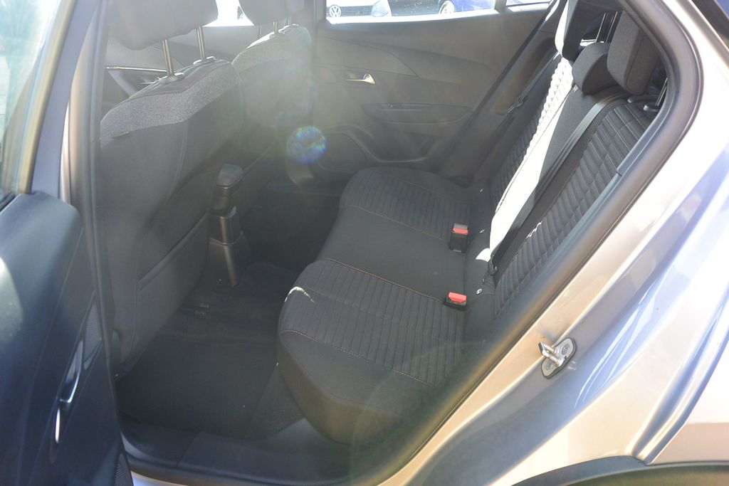 Peugeot 2008 1.2 PureTech 1.maj.ČR