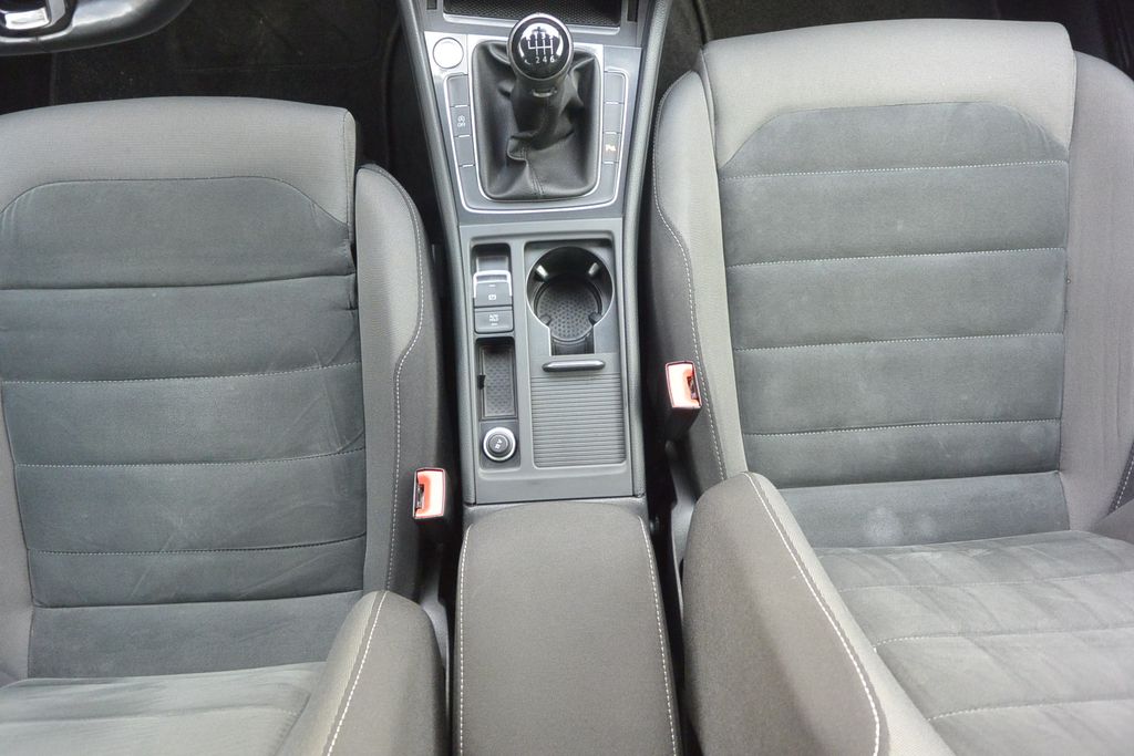 Volkswagen Golf 2.0TDi