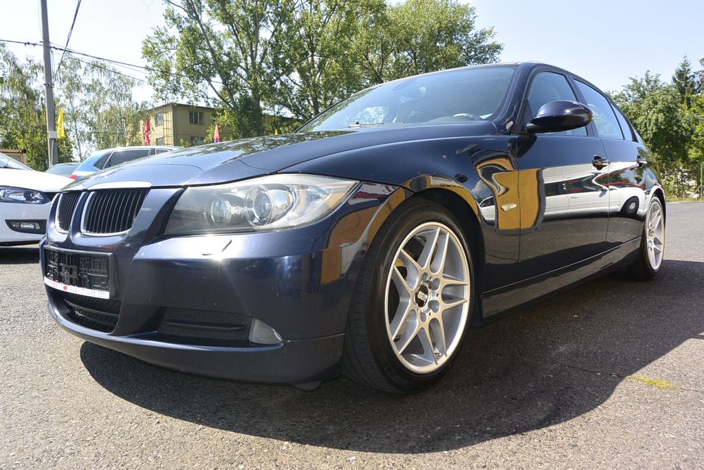 BMW 318 2.0i