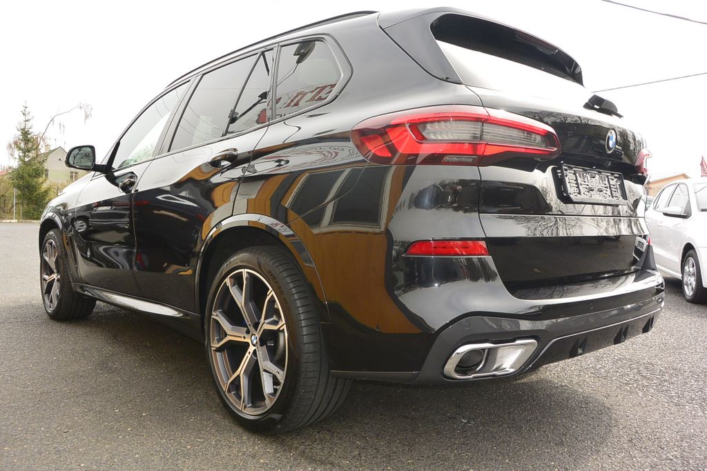 BMW X5 40D XDrive M Paket * DPH