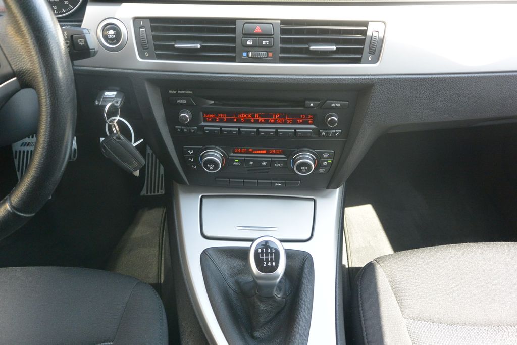 BMW 318 2.0i