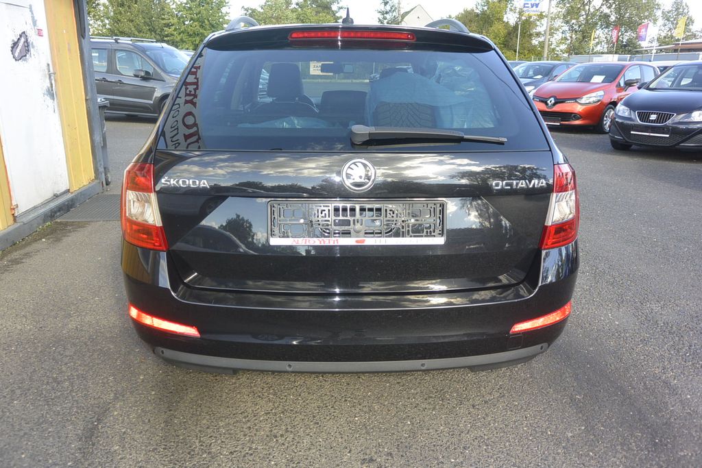 Škoda Octavia 2.0TDi ELEGANCE * WEBASTO