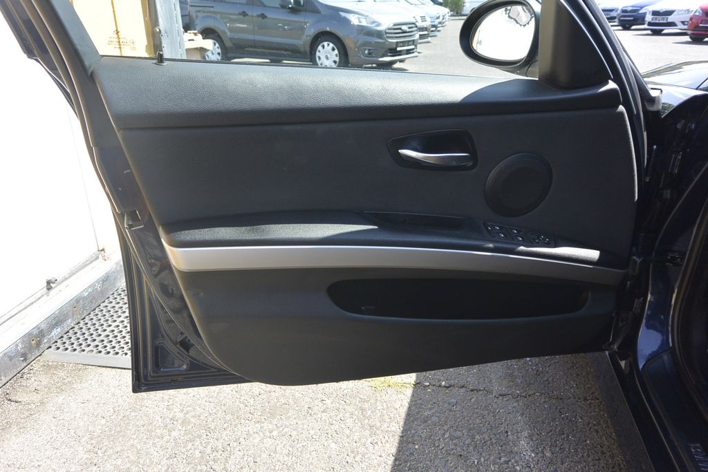 BMW 318 2.0i