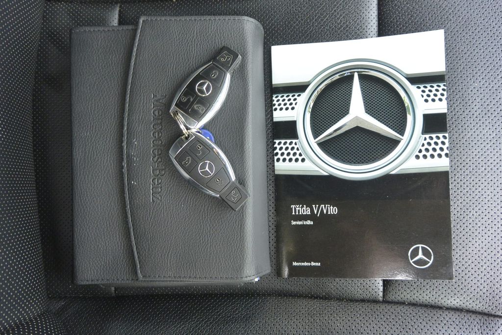 Mercedes-Benz V 250 2.2CDi AVANTGARDE 4Matic *XL*DPH*