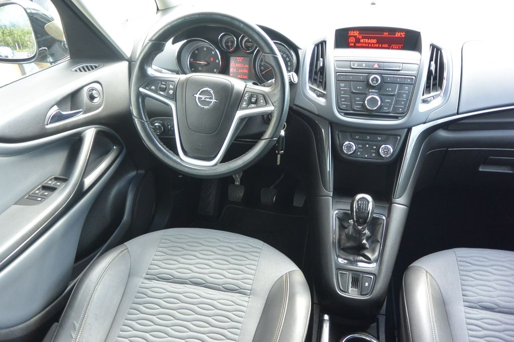 Opel Zafira 2.0CDTi * 7míst