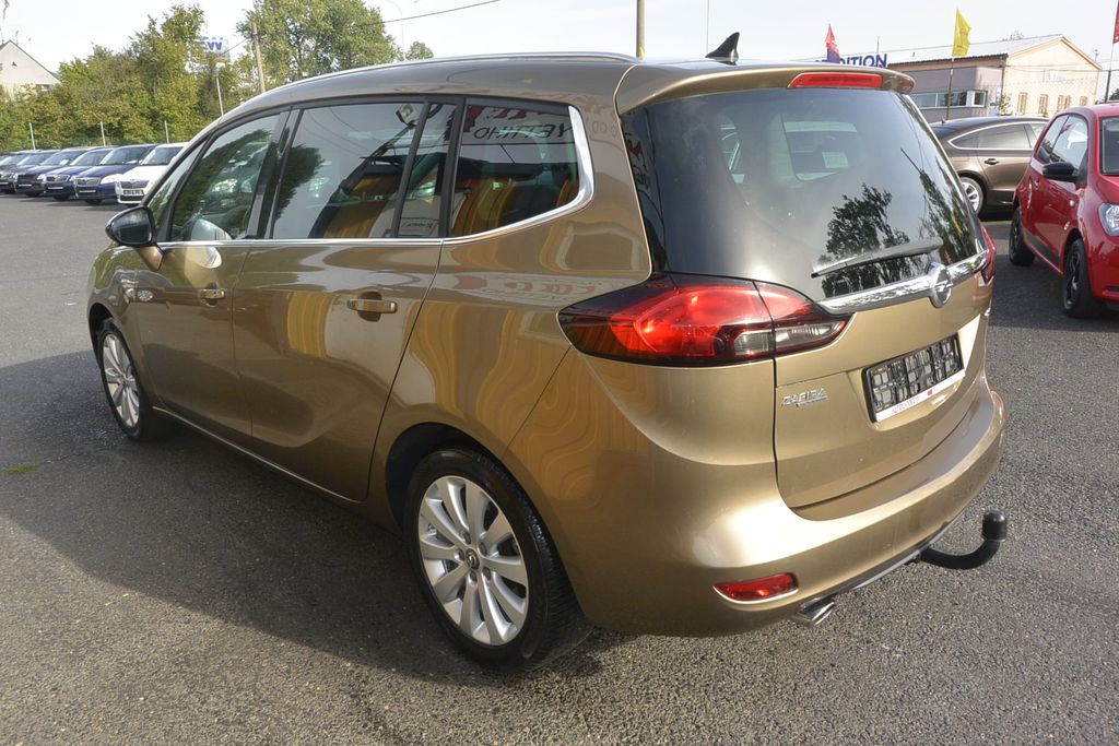 Opel Zafira 2.0CDTi * 7míst
