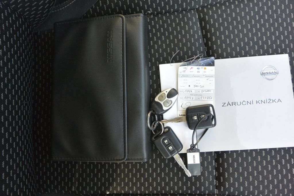 Nissan Qashqai 2.0CDTi 4WD WEBASTO * NAVI * PANO
