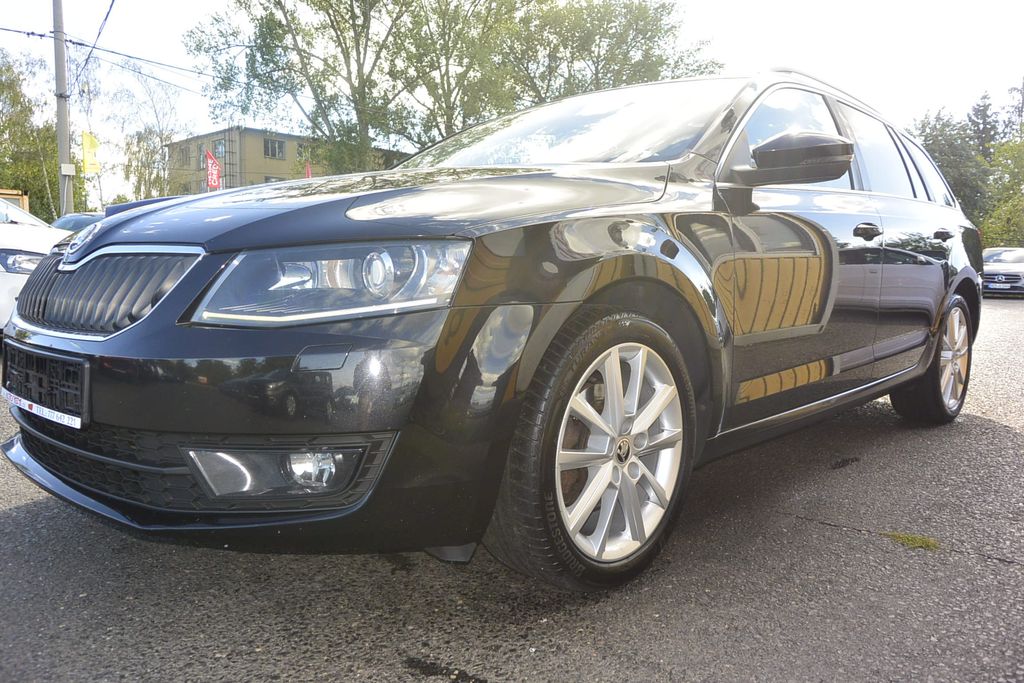 Škoda Octavia 2.0TDi ELEGANCE * WEBASTO