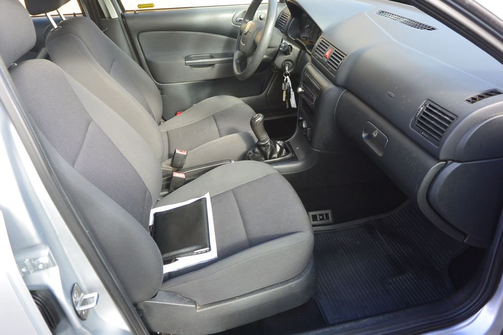 Škoda Octavia 1.6i