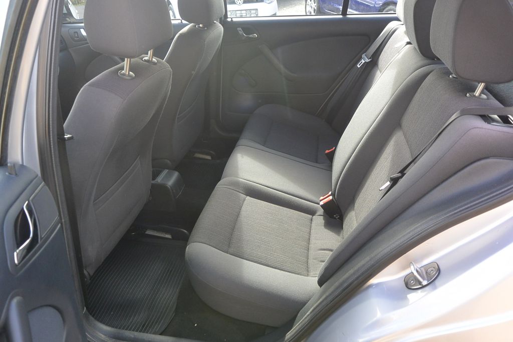Škoda Octavia 1.6i
