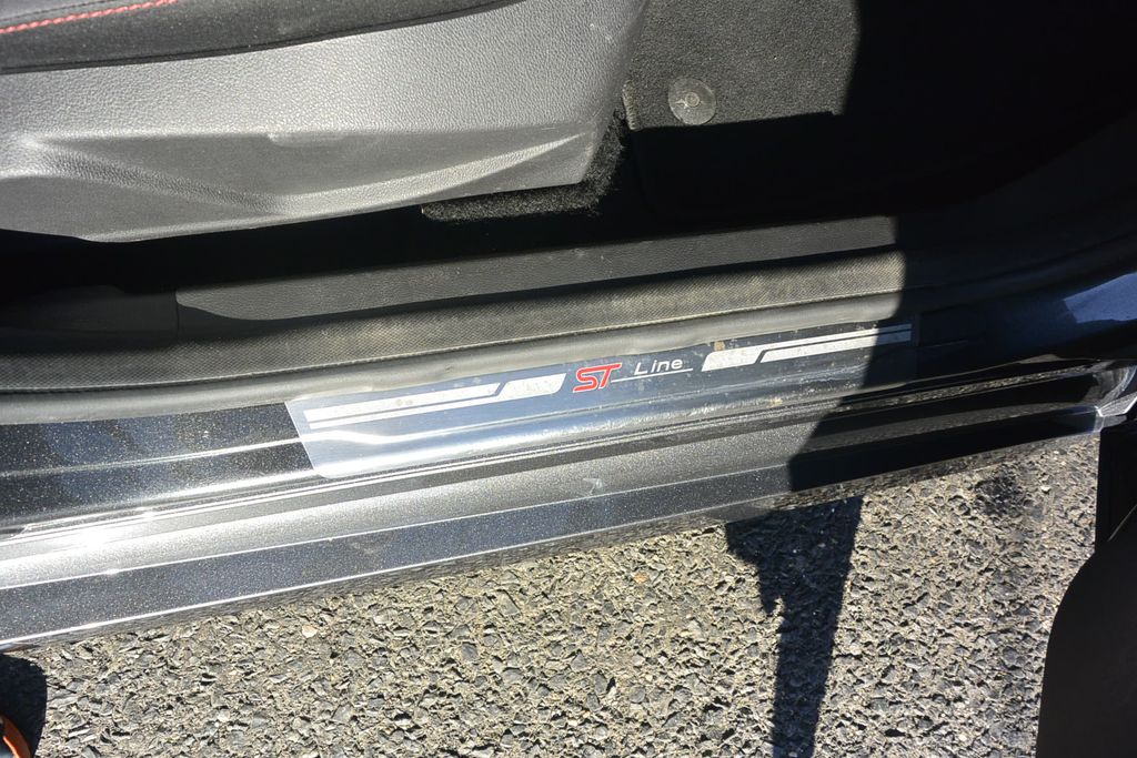 Ford Focus 1.0EcoBoost ST-Line