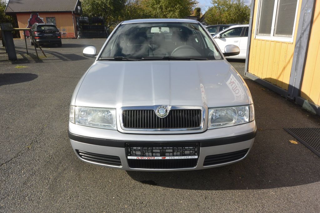 Škoda Octavia 1.6i