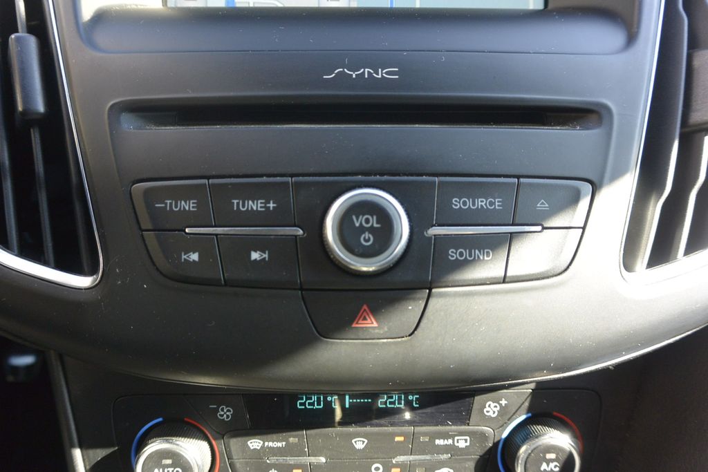 Ford Focus 1.0EcoBoost ST-Line
