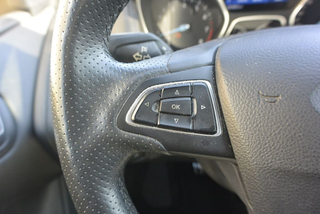 Ford Focus 1.0EcoBoost ST-Line