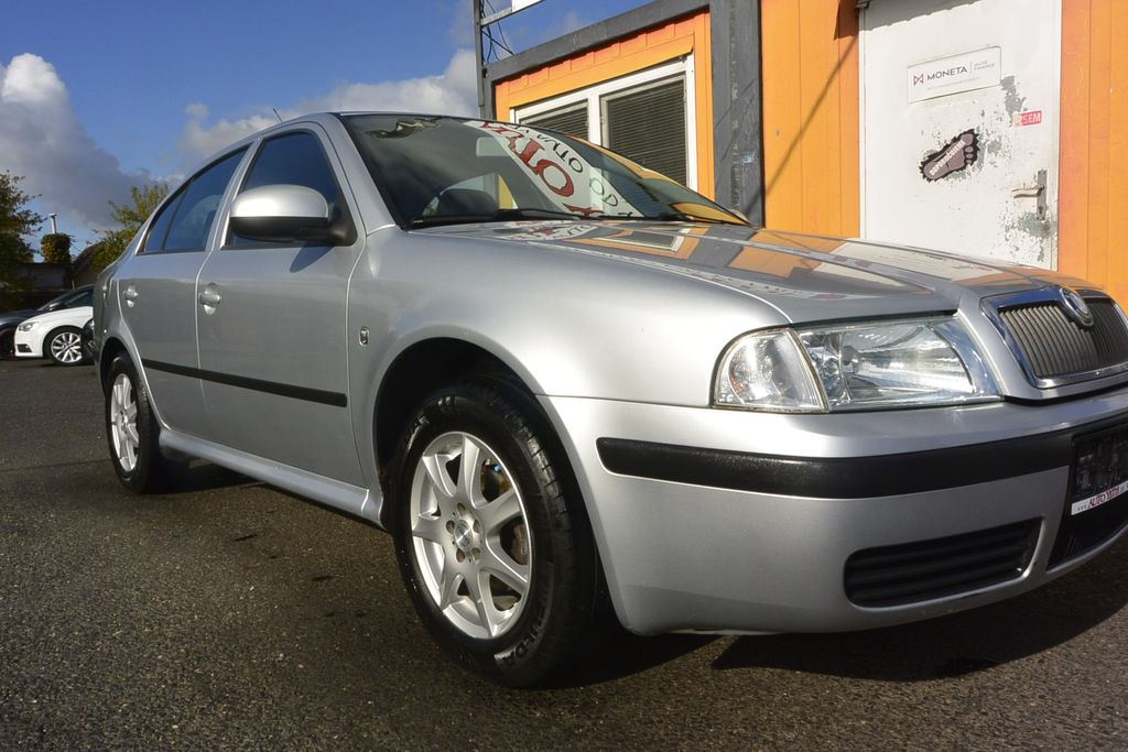Škoda Octavia 1.6i