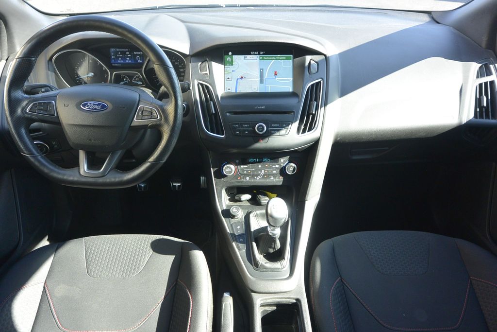 Ford Focus 1.0EcoBoost ST-Line
