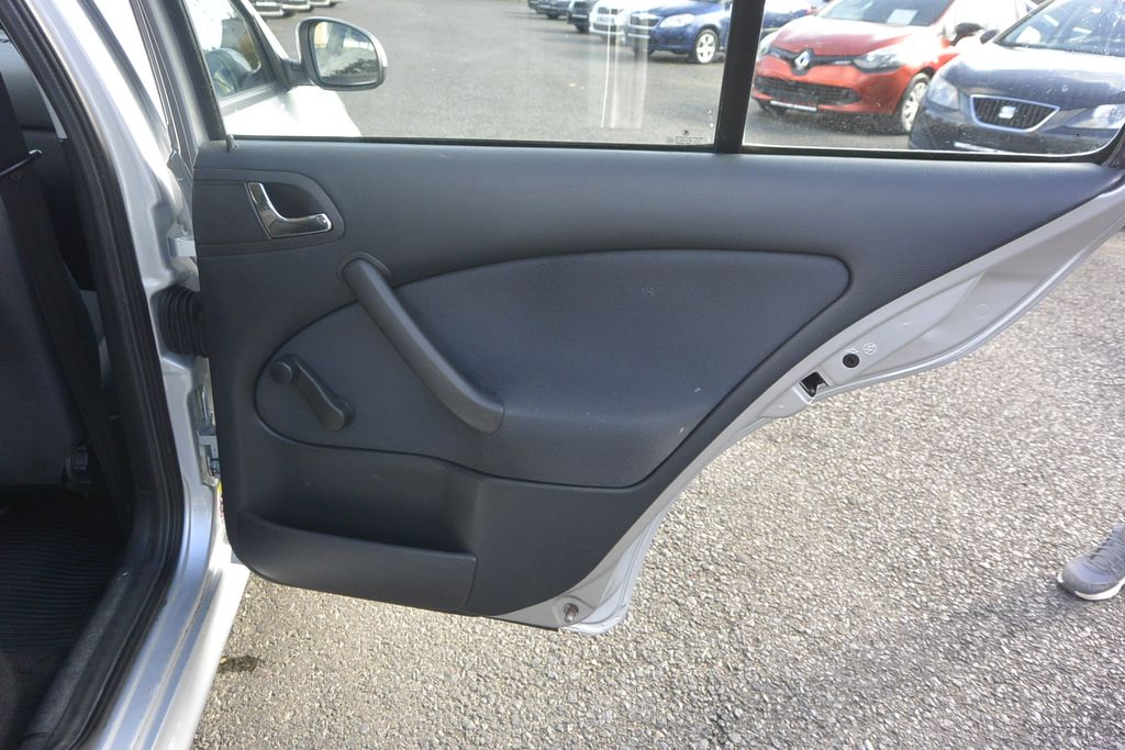 Škoda Octavia 1.6i