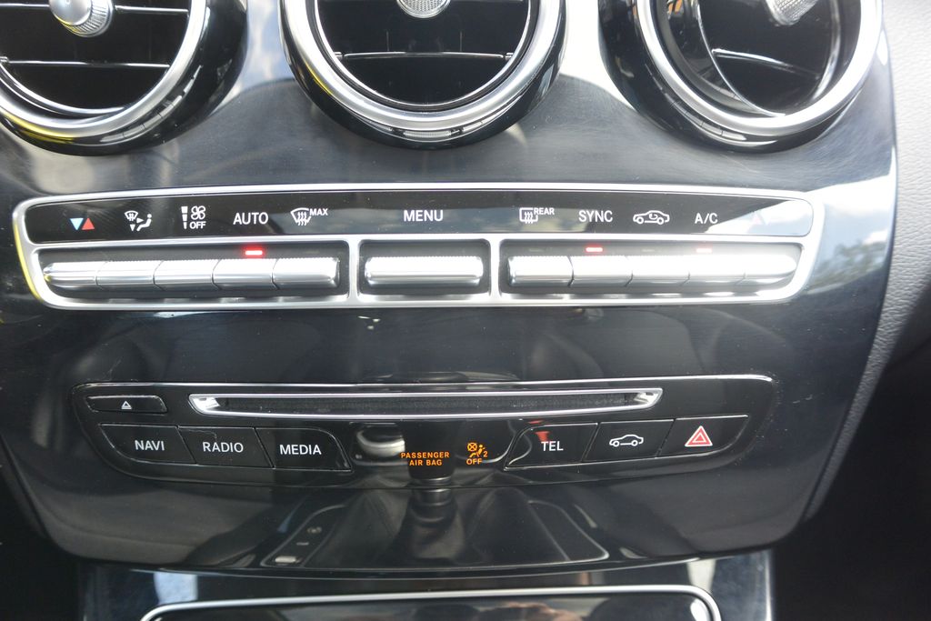 Mercedes-Benz C 200 C200d Avantgarde