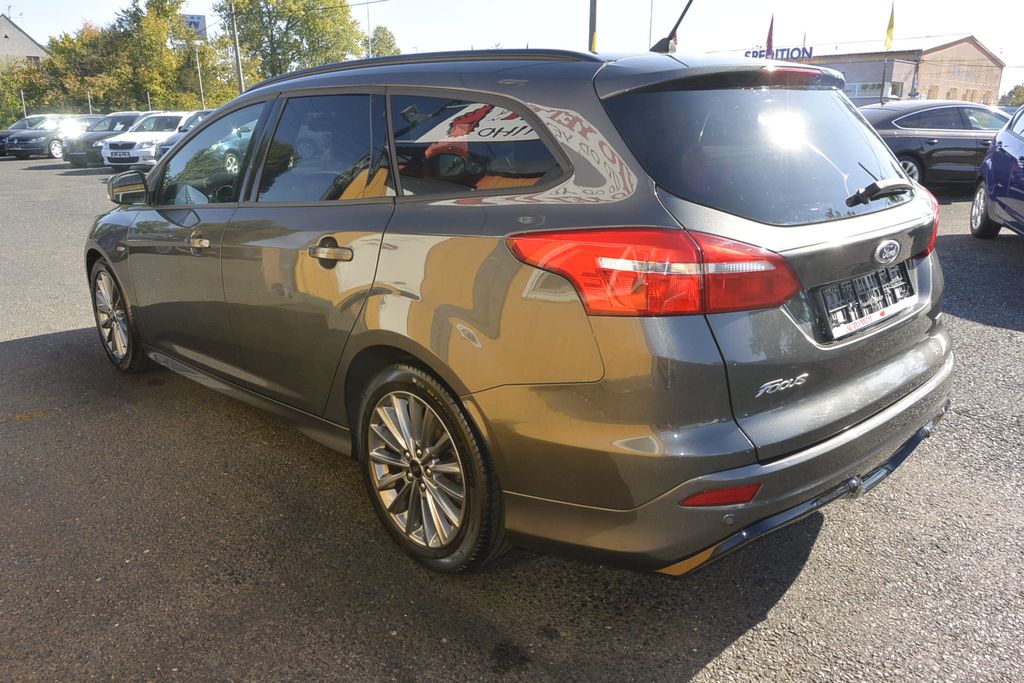 Ford Focus 1.0EcoBoost ST-Line