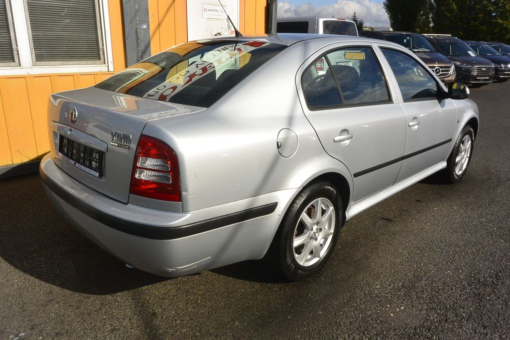 Škoda Octavia 1.6i