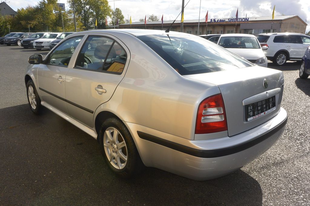 Škoda Octavia 1.6i