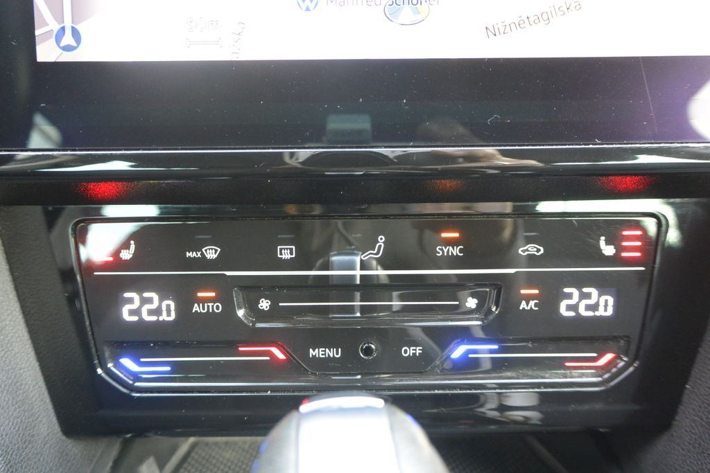 Volkswagen Passat 2.0TDi DSG * DPH *