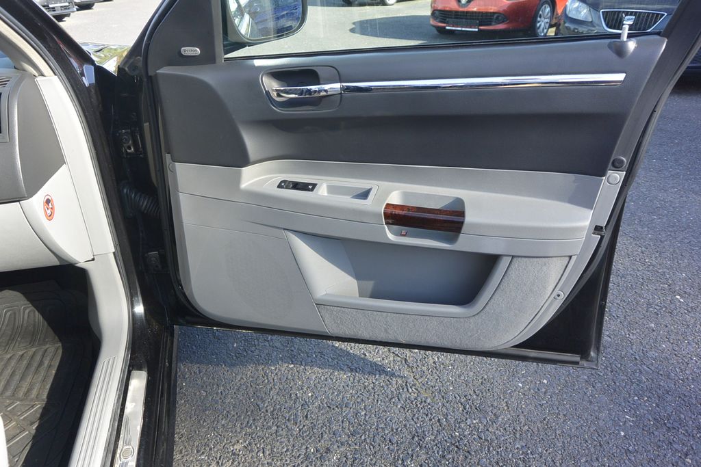 Chrysler 300C 3.0CDi