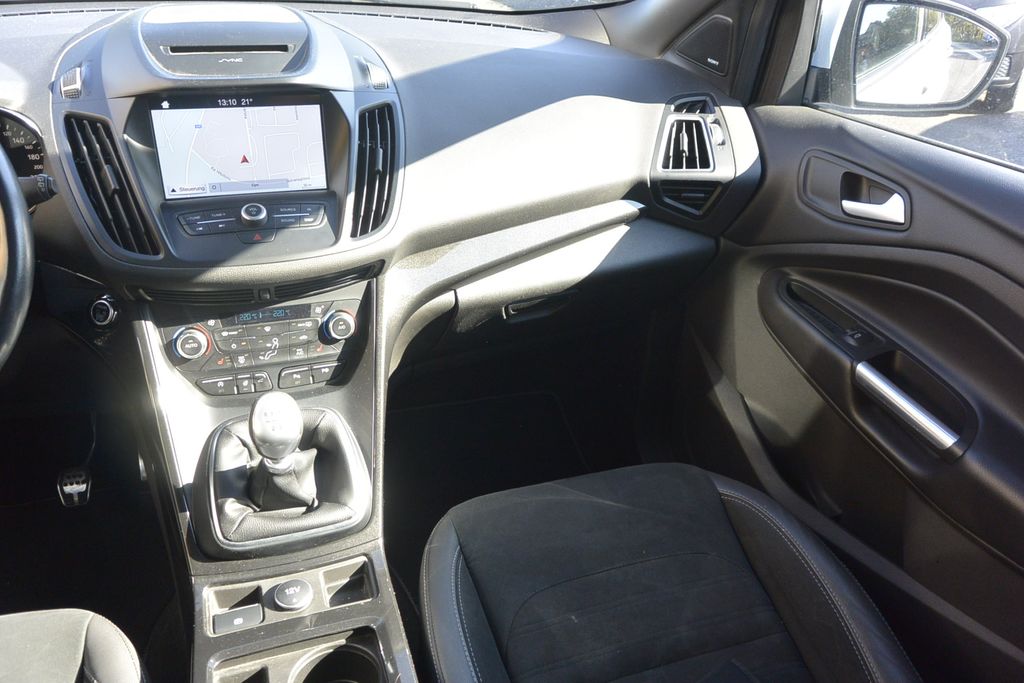 Ford Kuga 1.5EcoBoost ST-Line