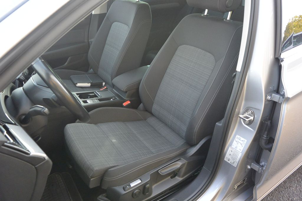 Volkswagen Passat 2.0TDi DSG * DPH *
