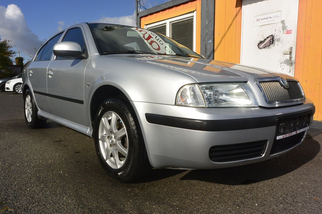 Škoda Octavia 1.6i