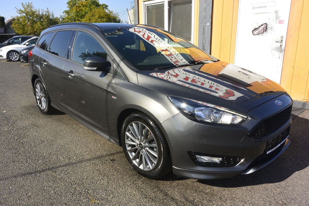Ford Focus 1.0EcoBoost ST-Line