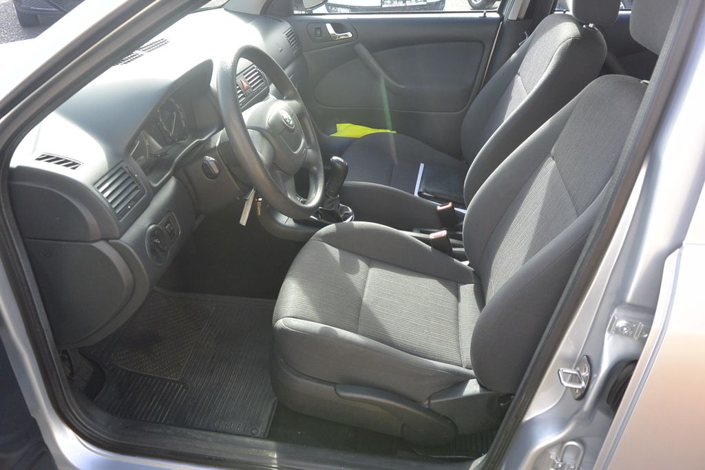 Škoda Octavia 1.6i