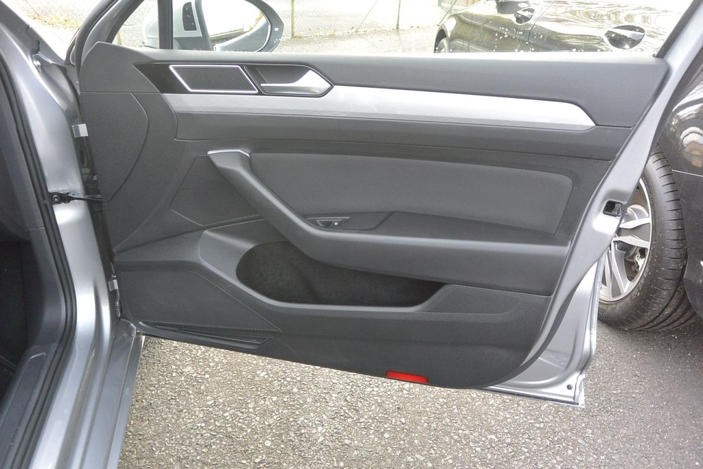 Volkswagen Passat 2.0TDi DSG * DPH *