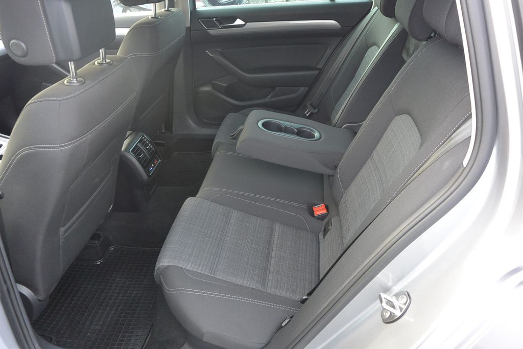 Volkswagen Passat 2.0TDi DSG * DPH *