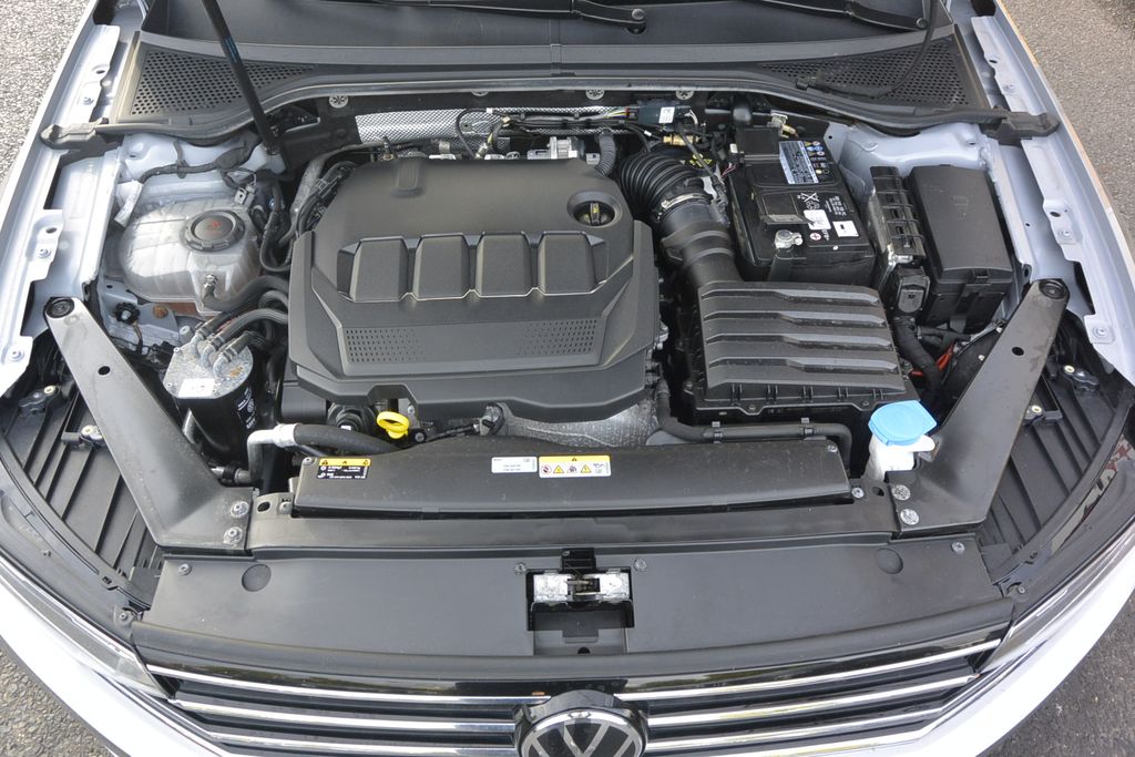 Volkswagen Passat 2.0TDi DSG * DPH *