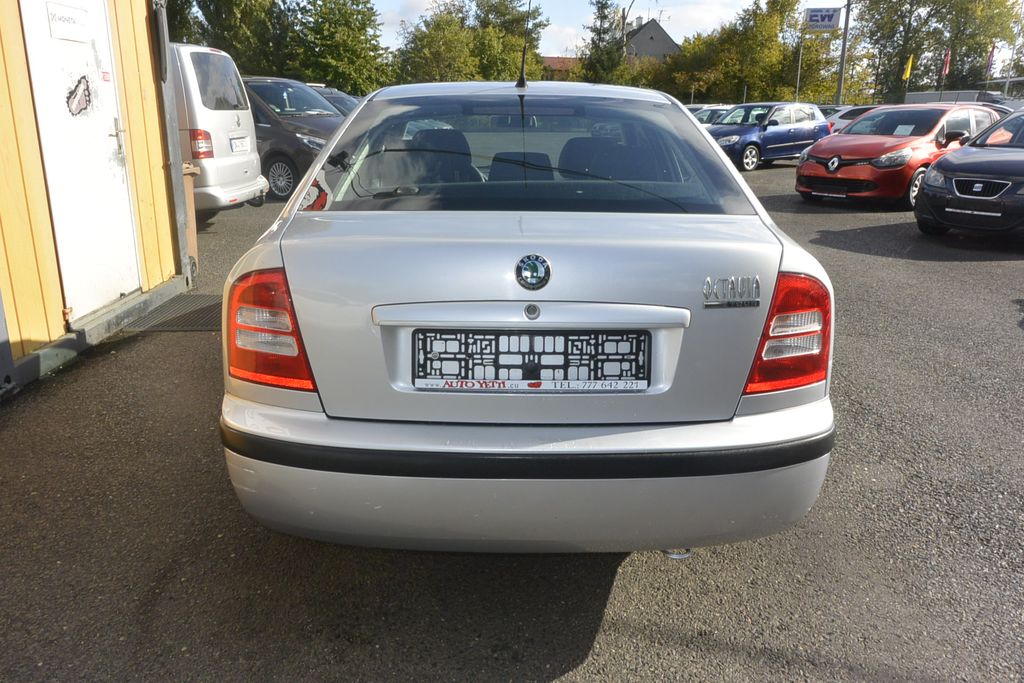 Škoda Octavia 1.6i